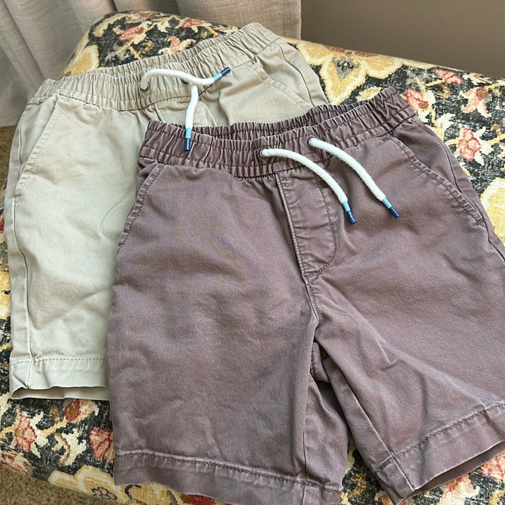 Boys GAP short bundle size small (6-7)
